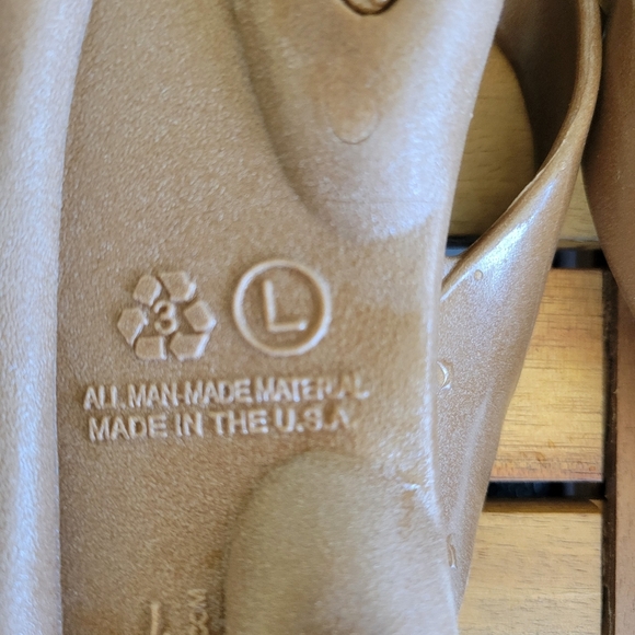 OKA.B Brown Flip Flops with Monogrammed Detail - Picture 7 of 7